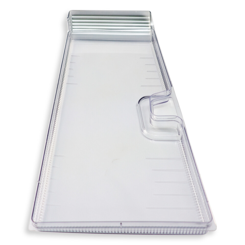 Стекло фары RENAULT MAGNUM DXI (2001-2014) левое (AYFAR) Стекло фары RENAULT MAGNUM DXI (2001-2014) левое (AYFAR)