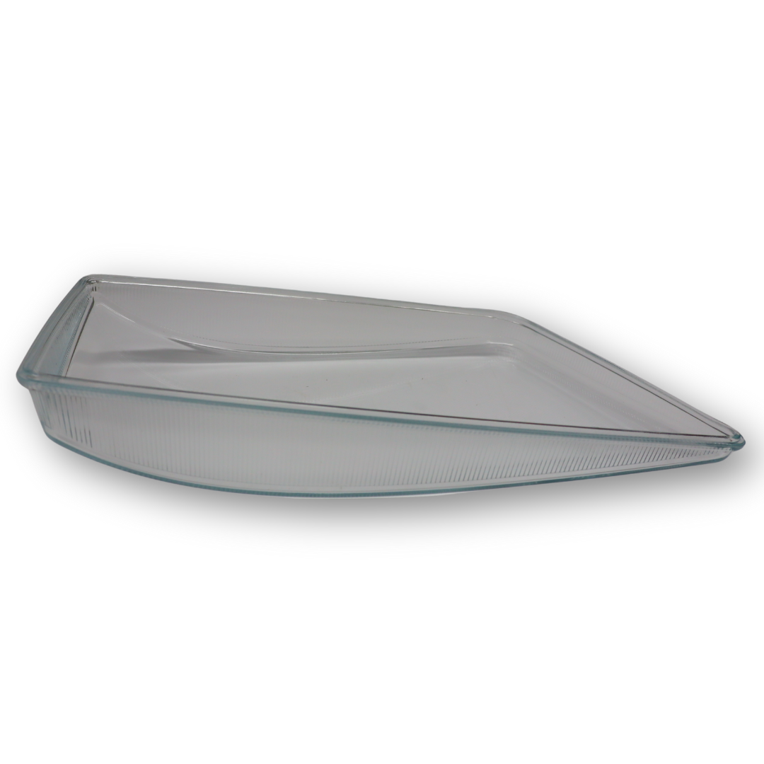 Стекло фары MAN TGX, TGS (2006- ...) левое (C.F.Berg) Стекло фары MAN TGX, TGS (2006- ...) левое (C.F.Berg)