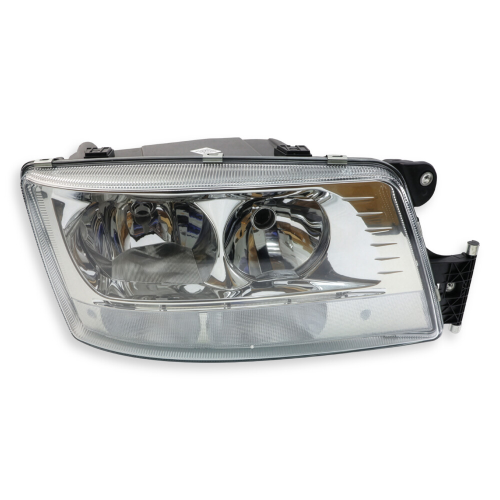 Фара MAN TGX, TGS (2006-...) ручная регулировка, правая (TBM)