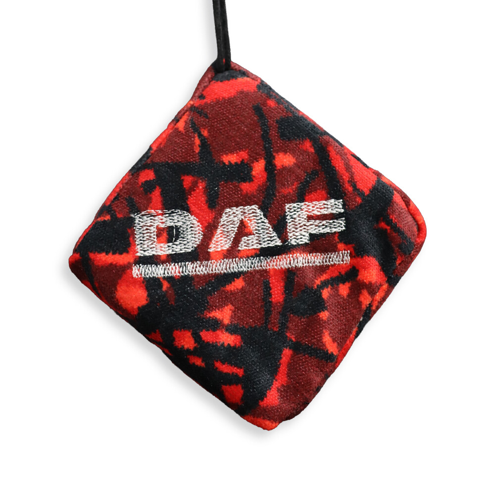 Кубик в кабину "Камыш" DAF, красный Кубик в кабину "Камыш" DAF, красный