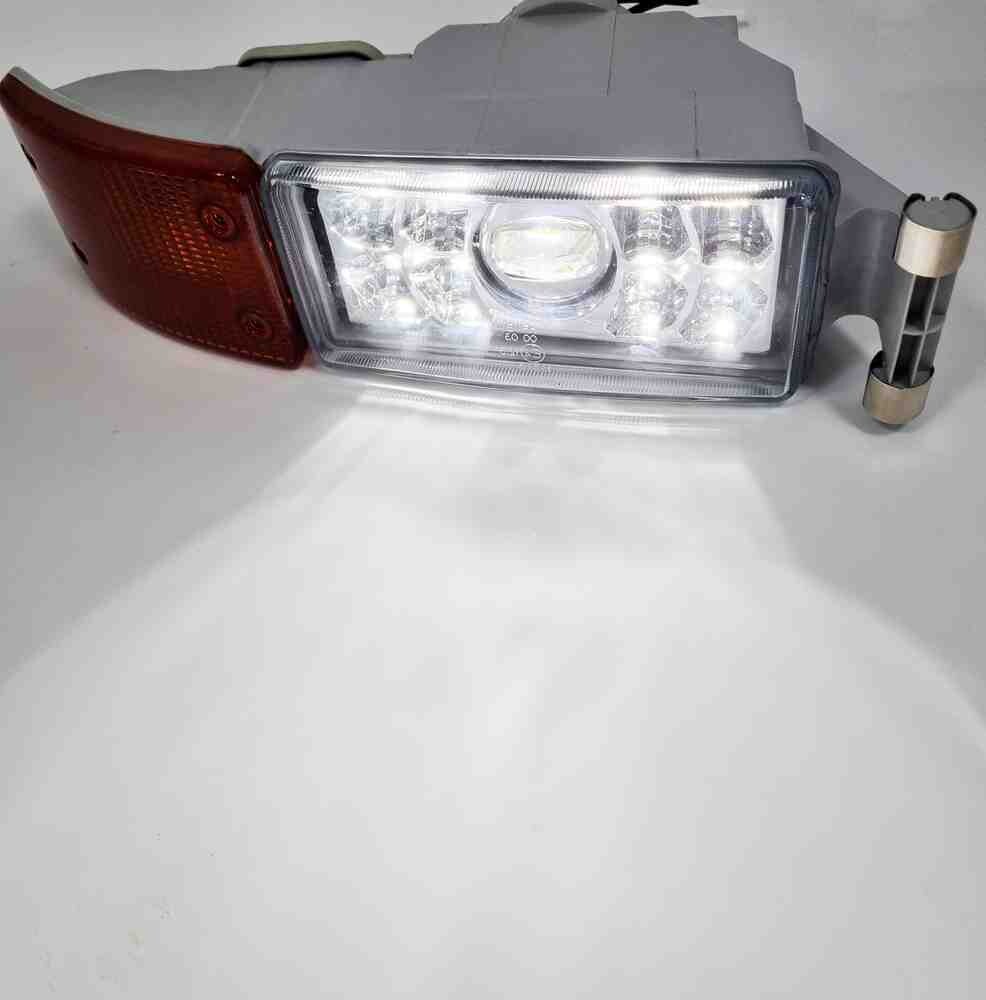 Фара противотуманная MAN TGA, TGL I, TGM I, TGS I, TGX I, L2000, LION´S (1993-) LED, PY21W, с желтым поворотником, правая (HANLIN)