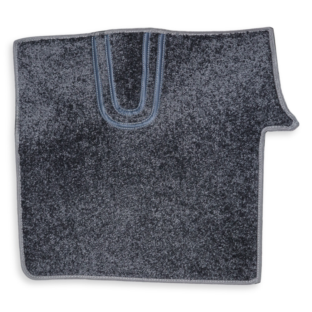 Коврик салона ковролин MAN TGX 2017-2020; 2 ящ., АКПП, серый Коврик салона ковролин MAN TGX 2017-2020; 2 ящ., АКПП, серый