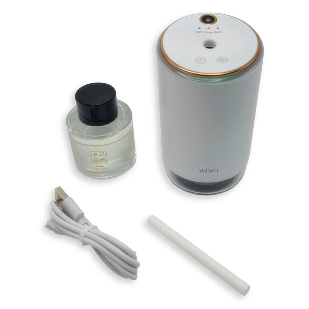 Автоматичний ароматизатор із проекцією зоряного неба+зарядка Type-C/USB Автоматичний ароматизатор із проекцією зоряного неба+зарядка Type-C/USB