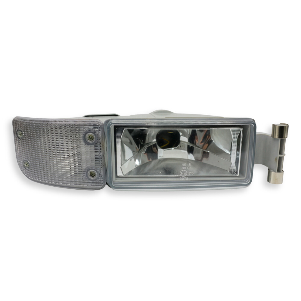 Фара противотуманная MAN TGA, TGL I, TGM I, TGS I, TGX I, L2000, LION´S (1993-) H4,PY21W, с белым поворотником, правая (Trucklight)