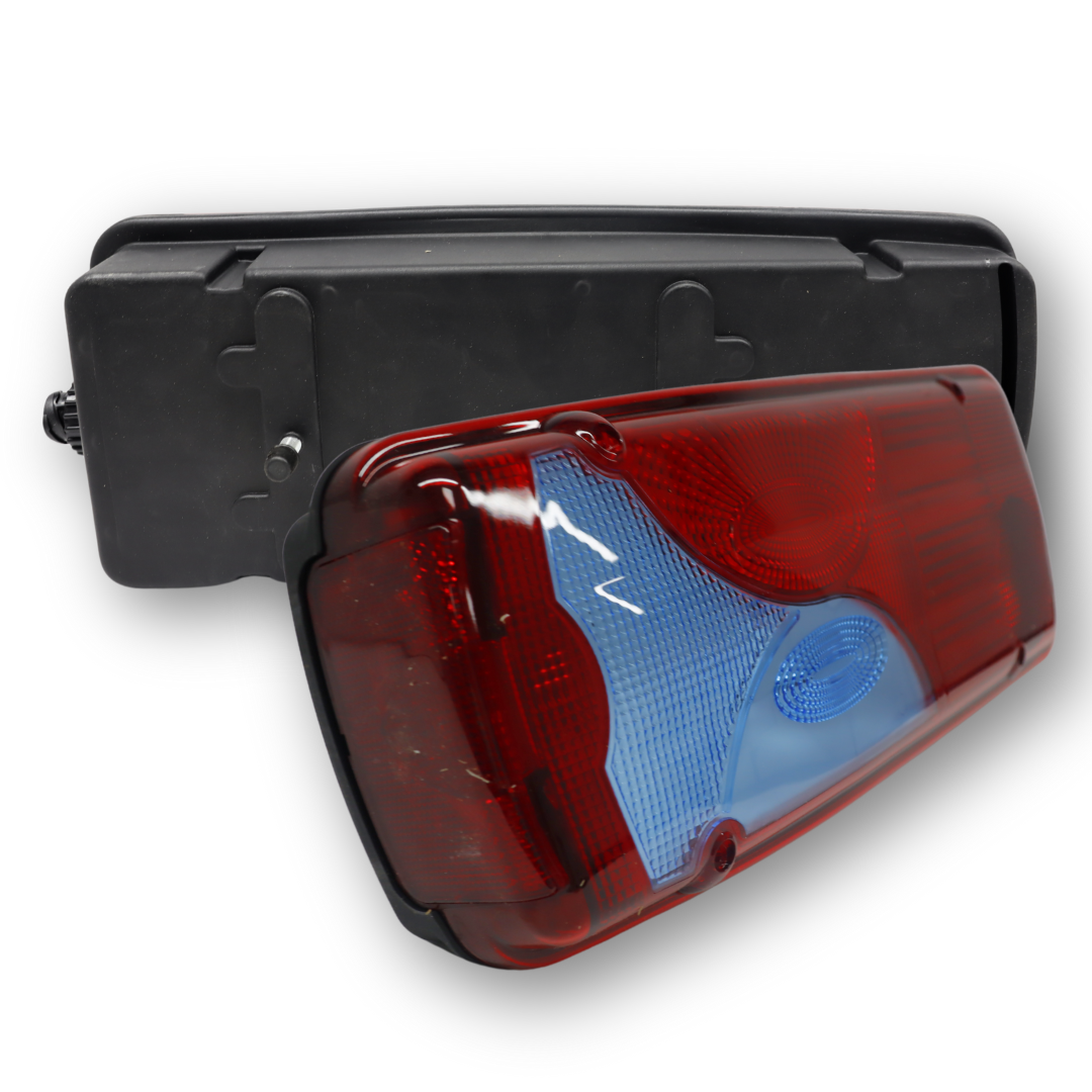 Фонарь задний MAN TG-A-L-M-X \левый\ с разъемом "АМР"\ISS\ Фонарь задний MAN TG-A-L-M-X \левый\ с разъемом "АМР"\ISS\