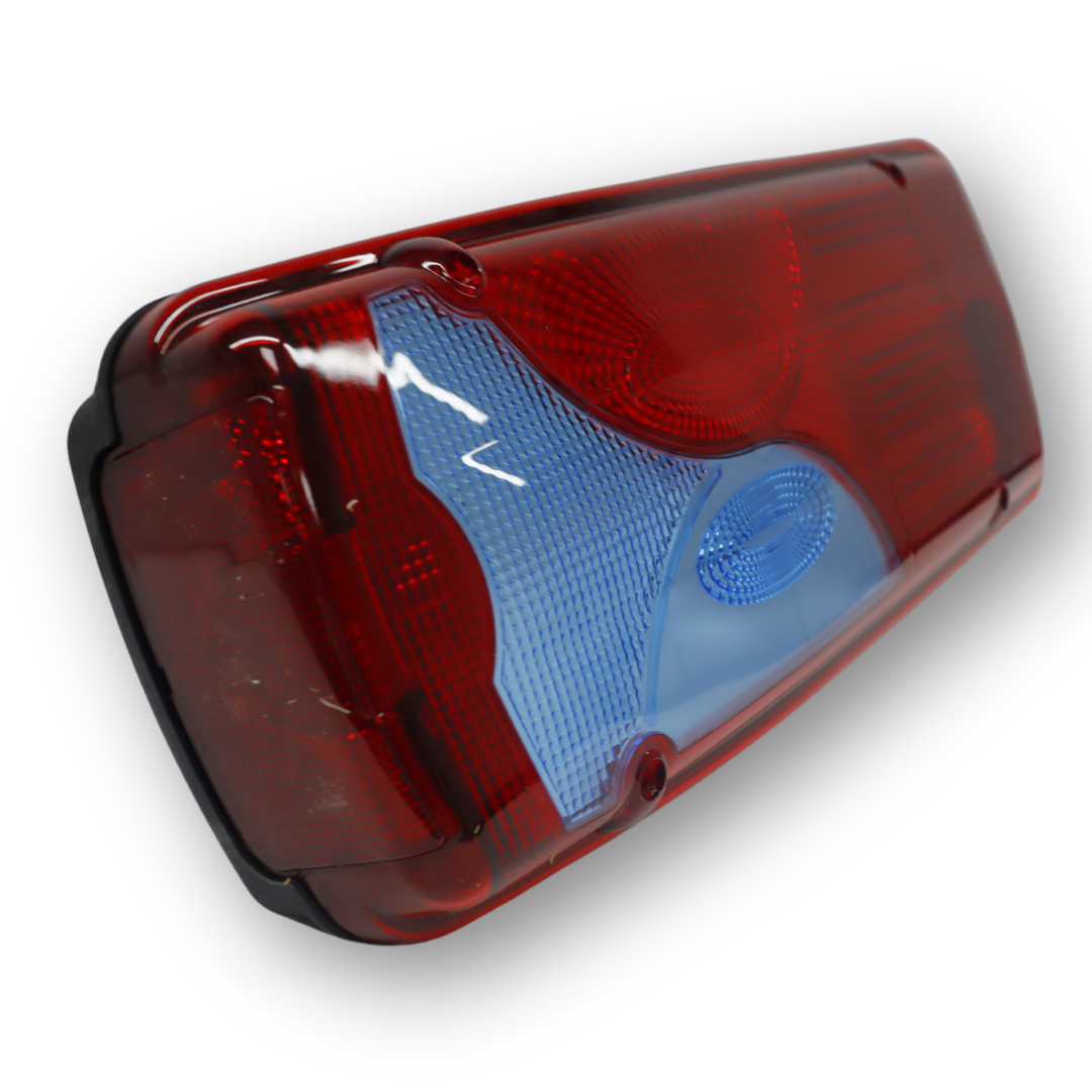 Фонарь задний MAN TG-A-L-M-X \левый\ с разъемом "АМР"\ISS\ Фонарь задний MAN TG-A-L-M-X \левый\ с разъемом "АМР"\ISS\