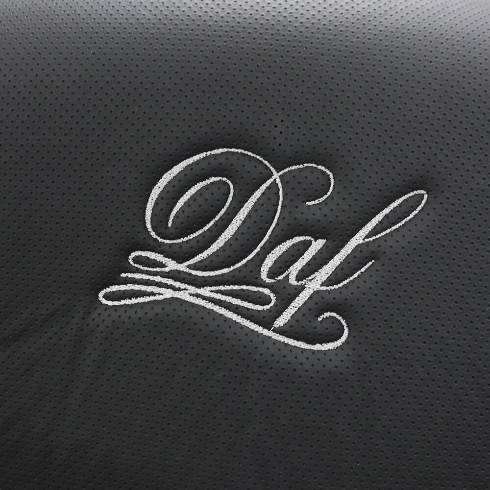 Чехол на сиденья Enterprise DAF XF105 106 XG CF85 LF (2013-2024) кожа черн- велюр сота серая