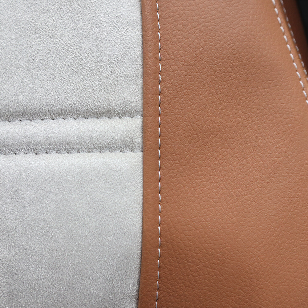 Чехол на сиденья Twin SCANIA R,G,P (2004-2017) водит. пилот - пасс. складное, св. коричневая кожа - св. бежевая алькантара Чехол на сиденья Twin SCANIA R,G,P (2004-2017) водит. пилот - пасс. складное, св. коричневая кожа - св. бежевая алькантара