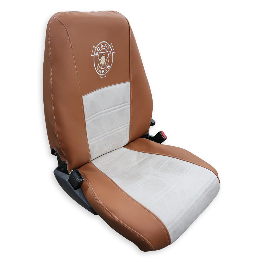 Чехол на сиденья Twin SCANIA R,G,P (2004-2017) водит. пилот - пасс. складное, св. коричневая кожа - св. бежевая алькантара Чехол на сиденья Twin SCANIA R,G,P (2004-2017) водит. пилот - пасс. складное, св. коричневая кожа - св. бежевая алькантара
