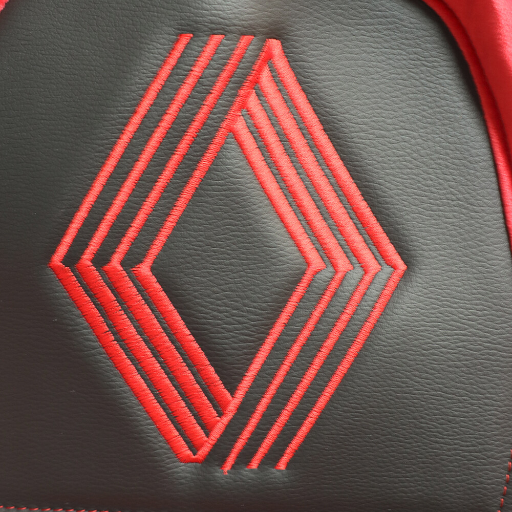 Чохол на сидіння Chess Renault Range T/T-Series (з 2014); вод.моноліт - пас. моноліт; червоний велюр-чорна шкіра Чохол на сидіння Chess Renault Range T/T-Series (з 2014); вод.моноліт - пас. моноліт; червоний велюр-чорна шкіра