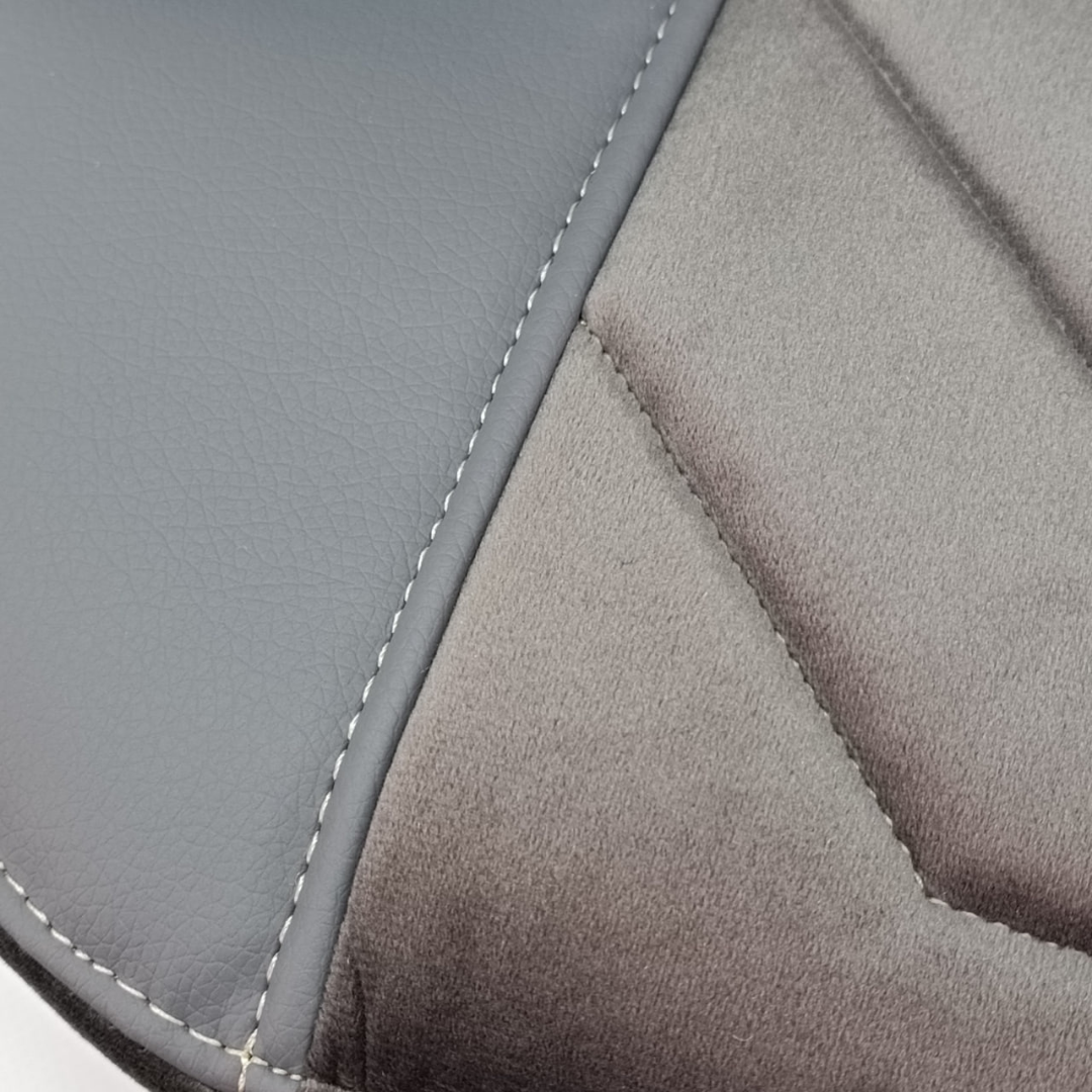 Чохол на сидіння Chess DAF XF105 106 XG CF85 LF (2013-2024) сіра шкіра-сірий велюр