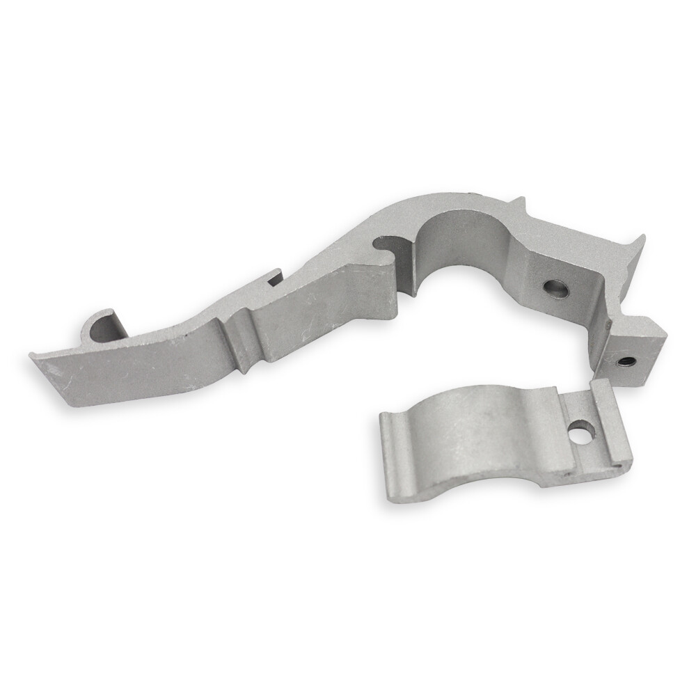 Крепления крыла VOLVO FH 02r-/RVI 05r- мал.\ бол. длинная (комлект) Крепления крыла VOLVO FH 02r-/RVI 05r- мал.\ бол. длинная (комлект)