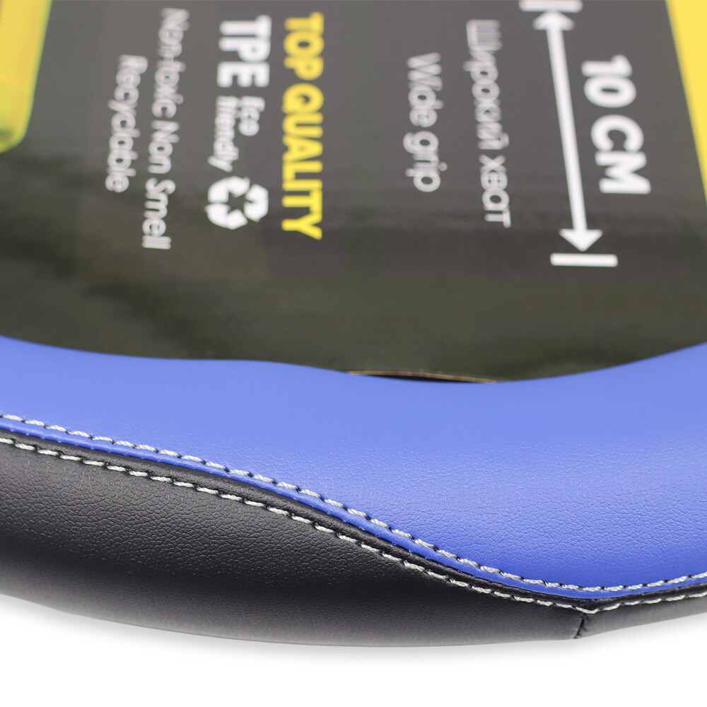 Оплетка руля XXL (44*46) черная с синей вставкой CLUB (ширина 10см) Оплетка руля XXL (44*46) черная с синей вставкой CLUB (ширина 10см)