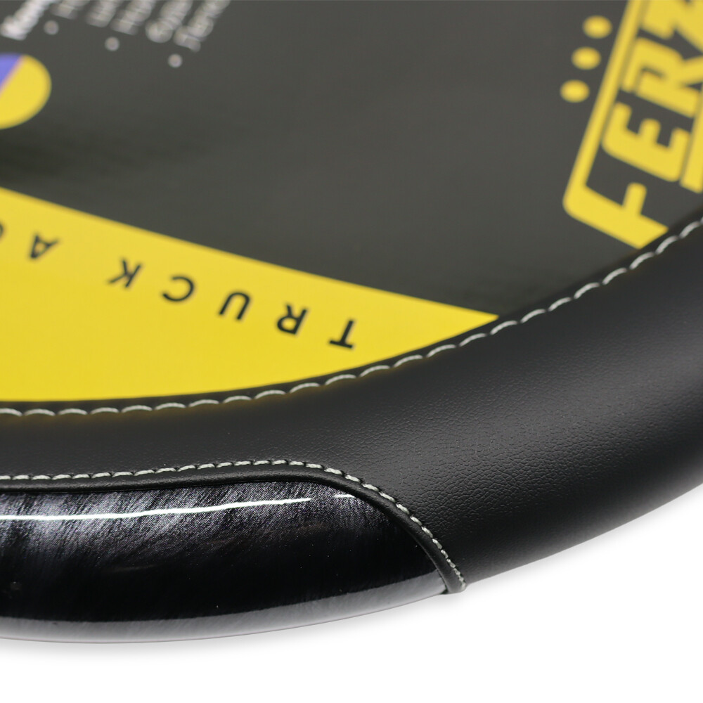 Оплетка руля XXL (44*46) черная CLUB PREMIUM (ширина 10см) Оплетка руля XXL (44*46) черная CLUB PREMIUM (ширина 10см)