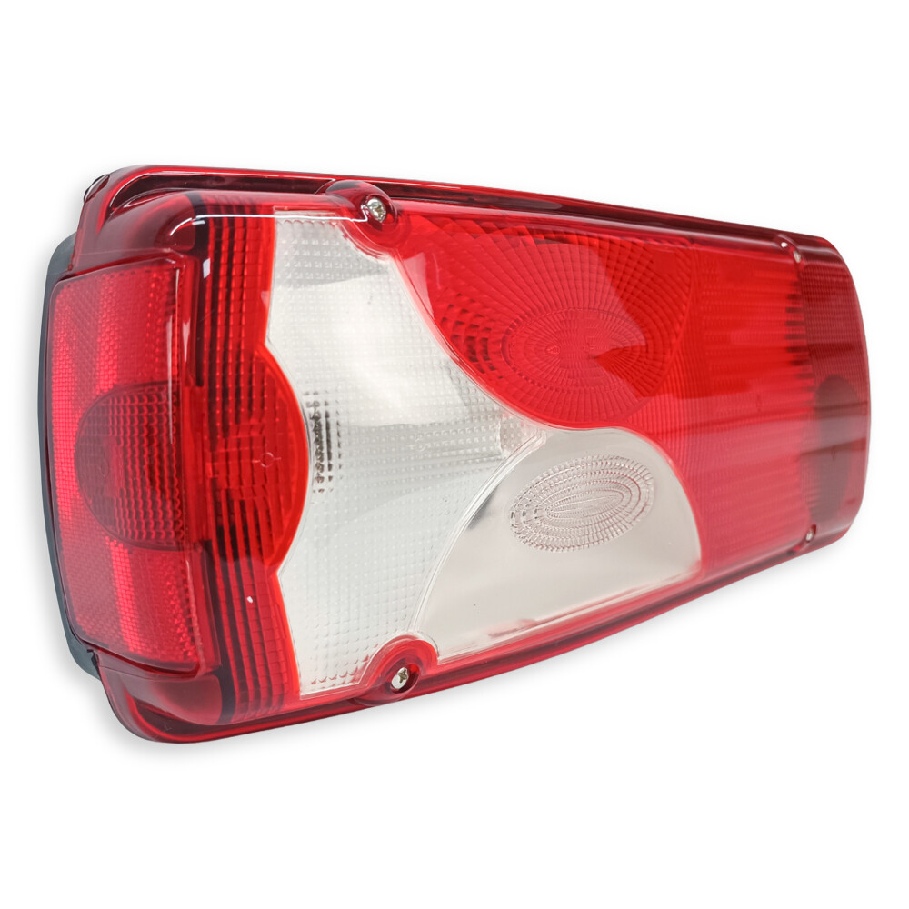 Фонарь задний SCANIA P-G-R-T (2004→) разъемом AMP \лев.\