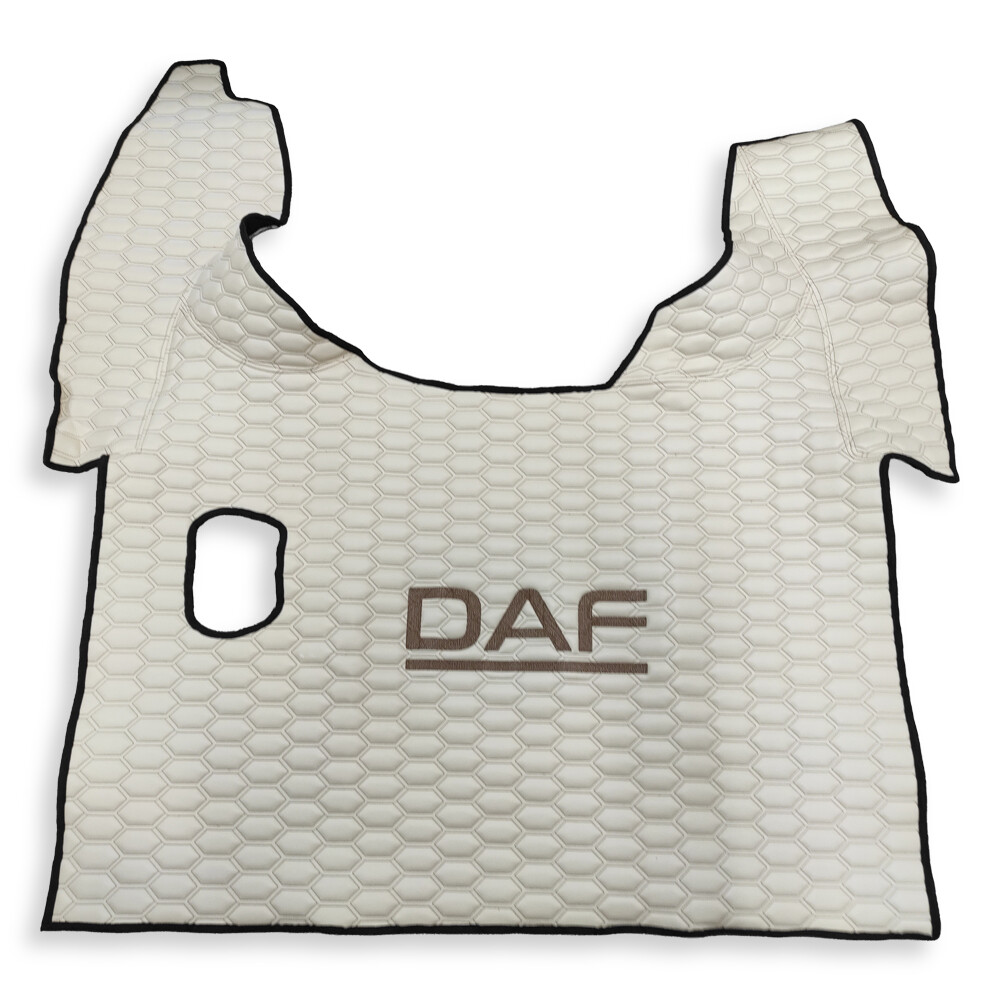Коврик Экокожа DAF XF105 2005-2013; МКПП, бежевый, АСП Коврик Экокожа DAF XF105 2005-2013; МКПП, бежевый, АСП
