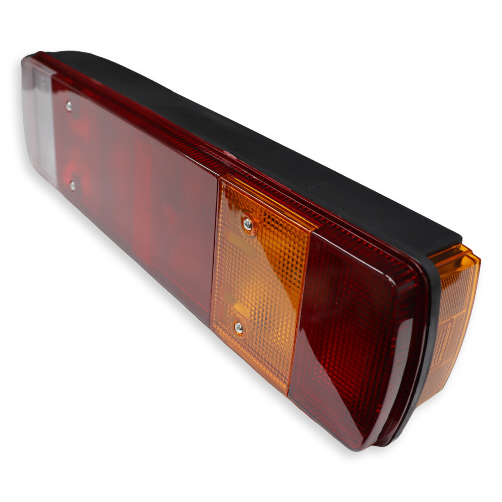 Фонарь задний VOLVO FH I / FH II/ Scania с разъемом "AMP" \правый\TANGDE