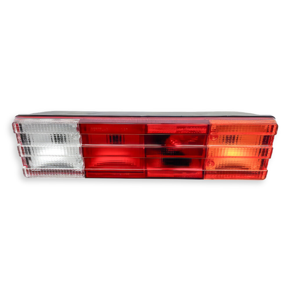 Фонарь задний MERCEDES с задним ходом