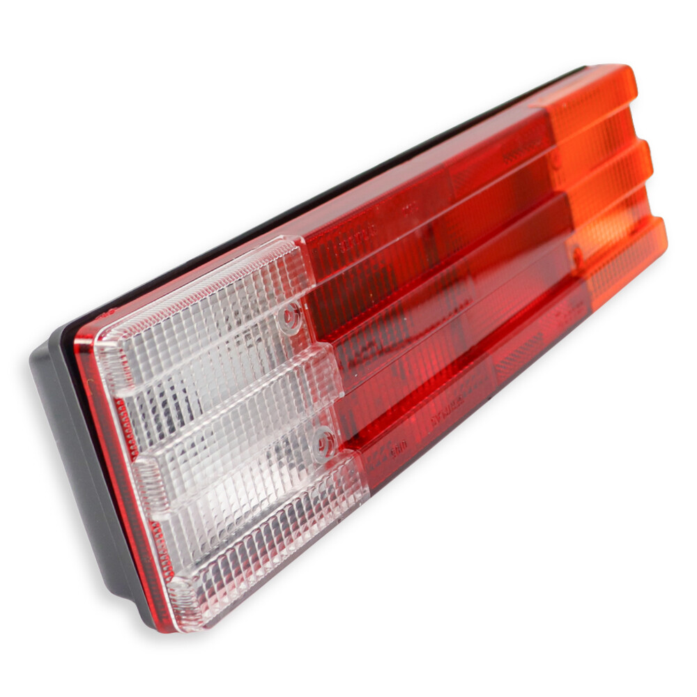 Фонарь задний MERCEDES с задним ходом