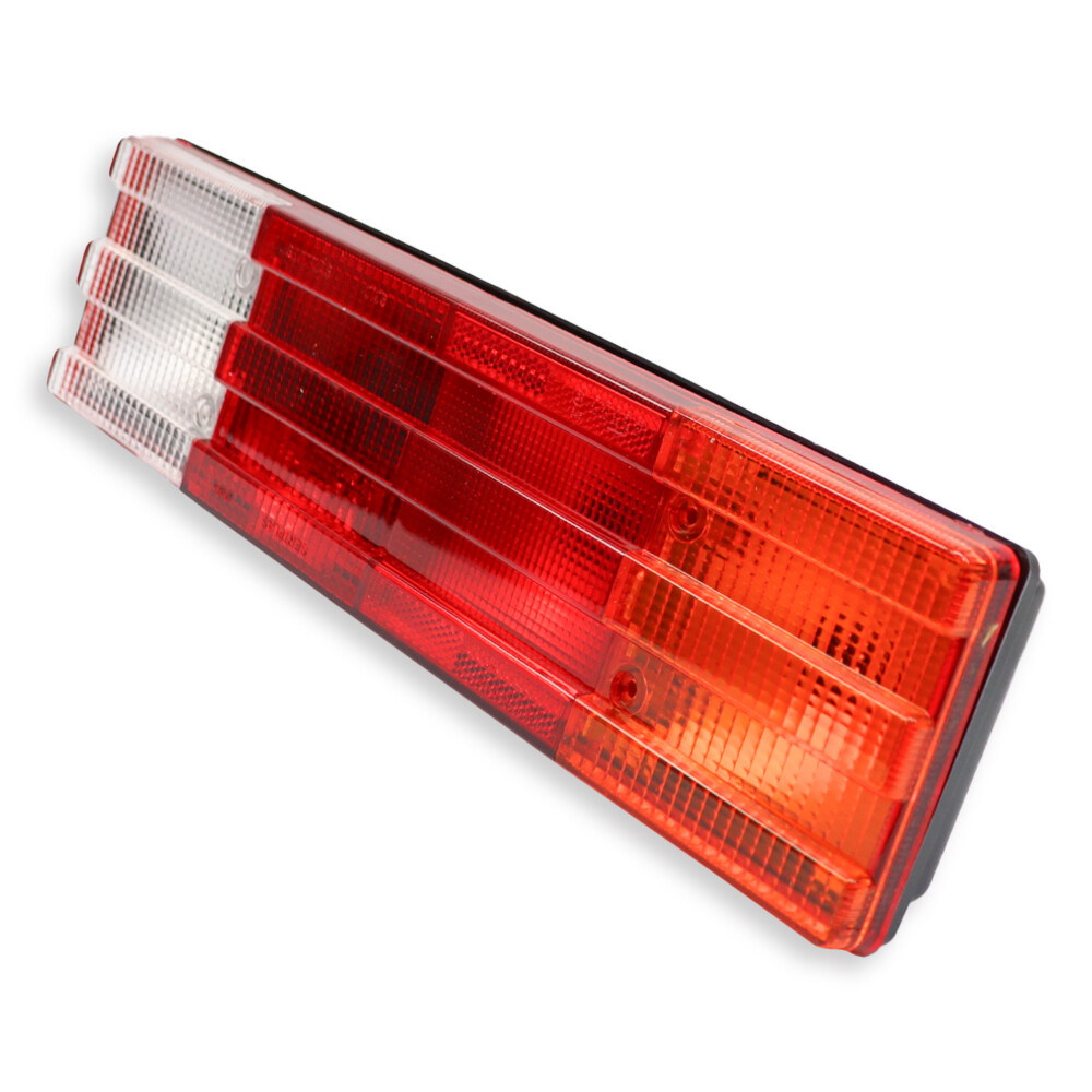 Фонарь задний MERCEDES с задним ходом