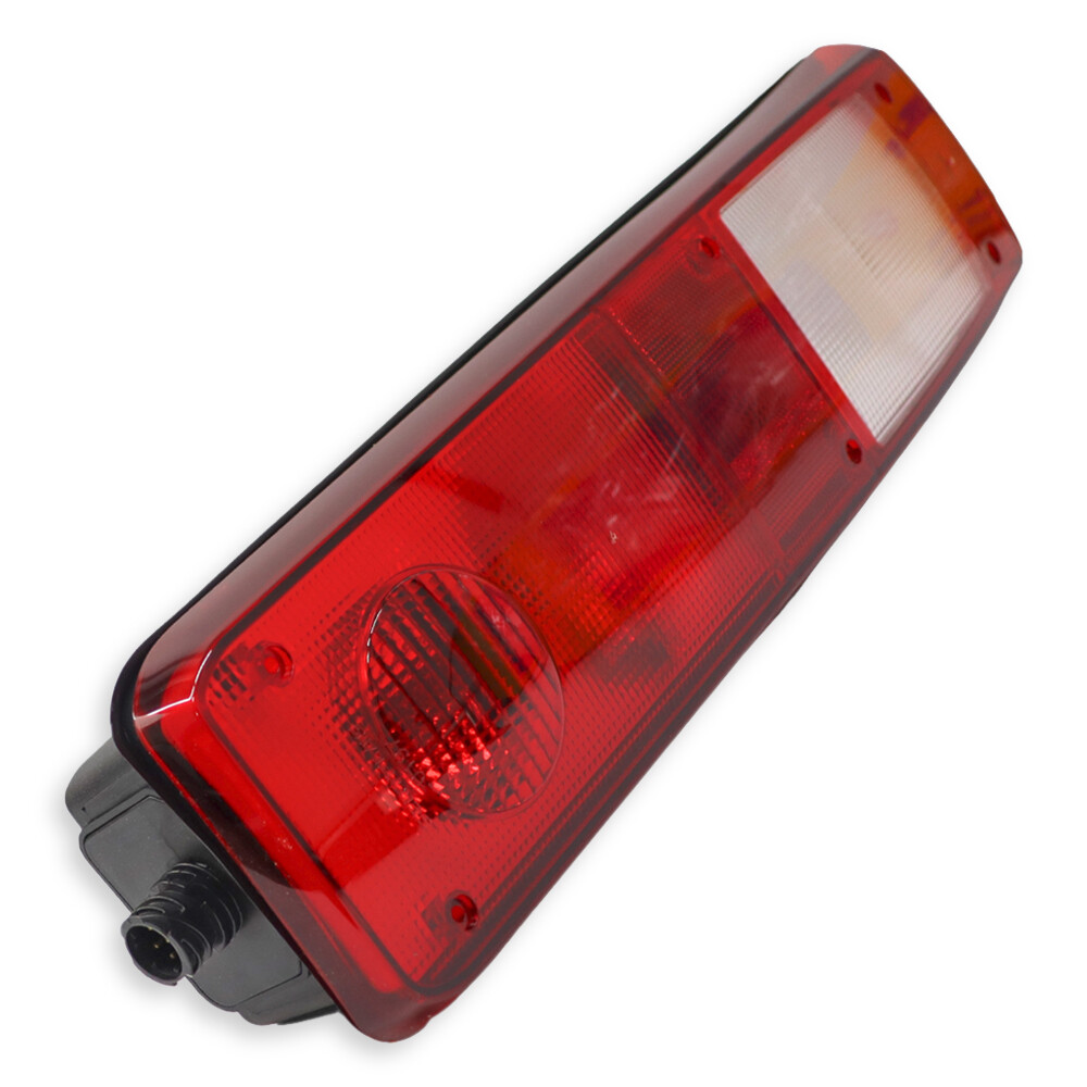 Ліхтар задній RENAULT PREMIUM I / II - MAGNUM - KERAX (2006→) \правий\ з роз'ємом AMP