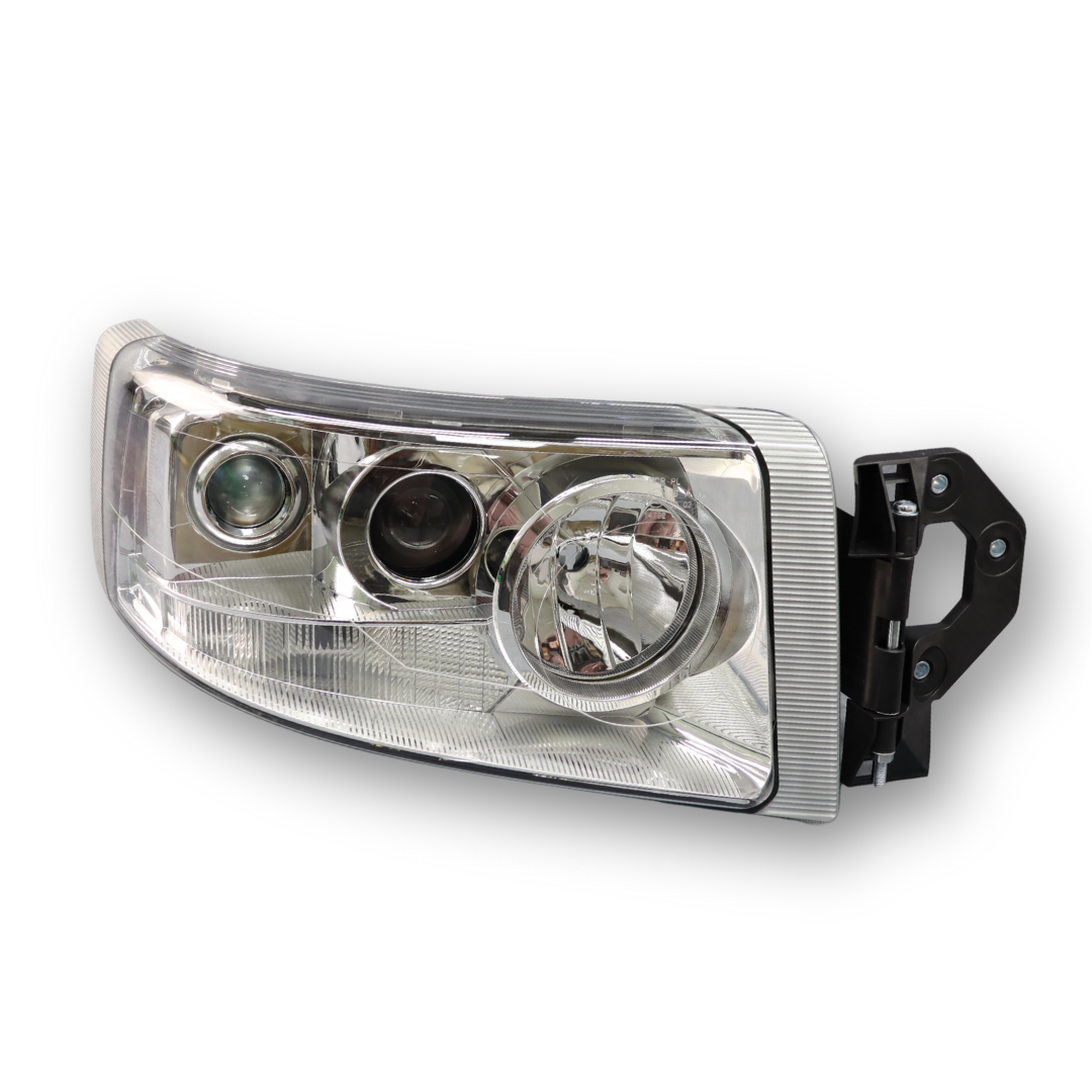 Фара RENAULT PREMIUM 2, ROUTE, LANDER (2005-...) правая (AYFAR) Фара RENAULT PREMIUM 2, ROUTE, LANDER (2005-...) правая (AYFAR)