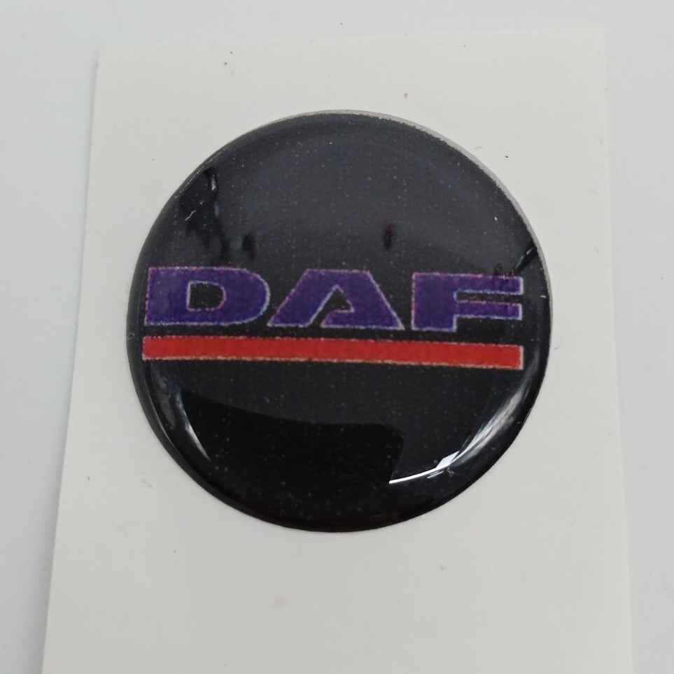 Наклейка на колпачёк DAF