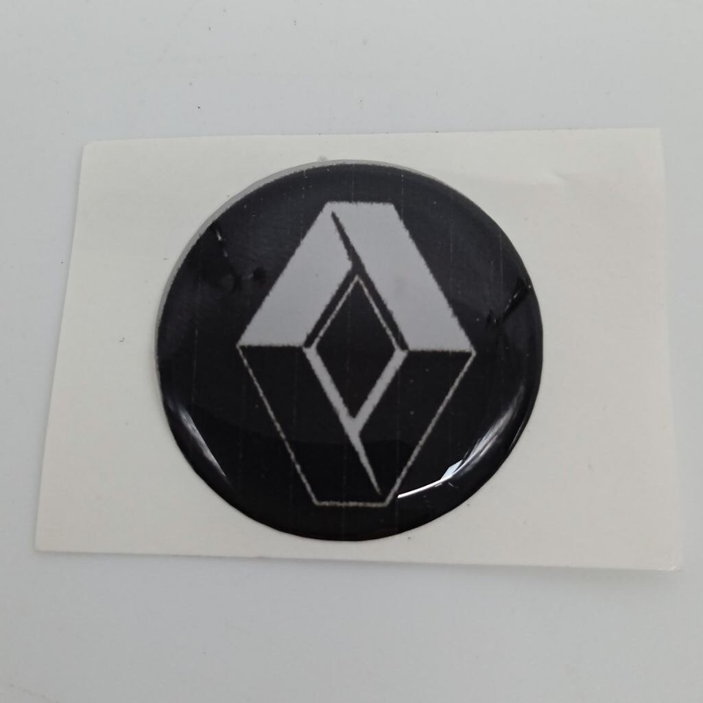 Наклейка на колпачёк RENAULT