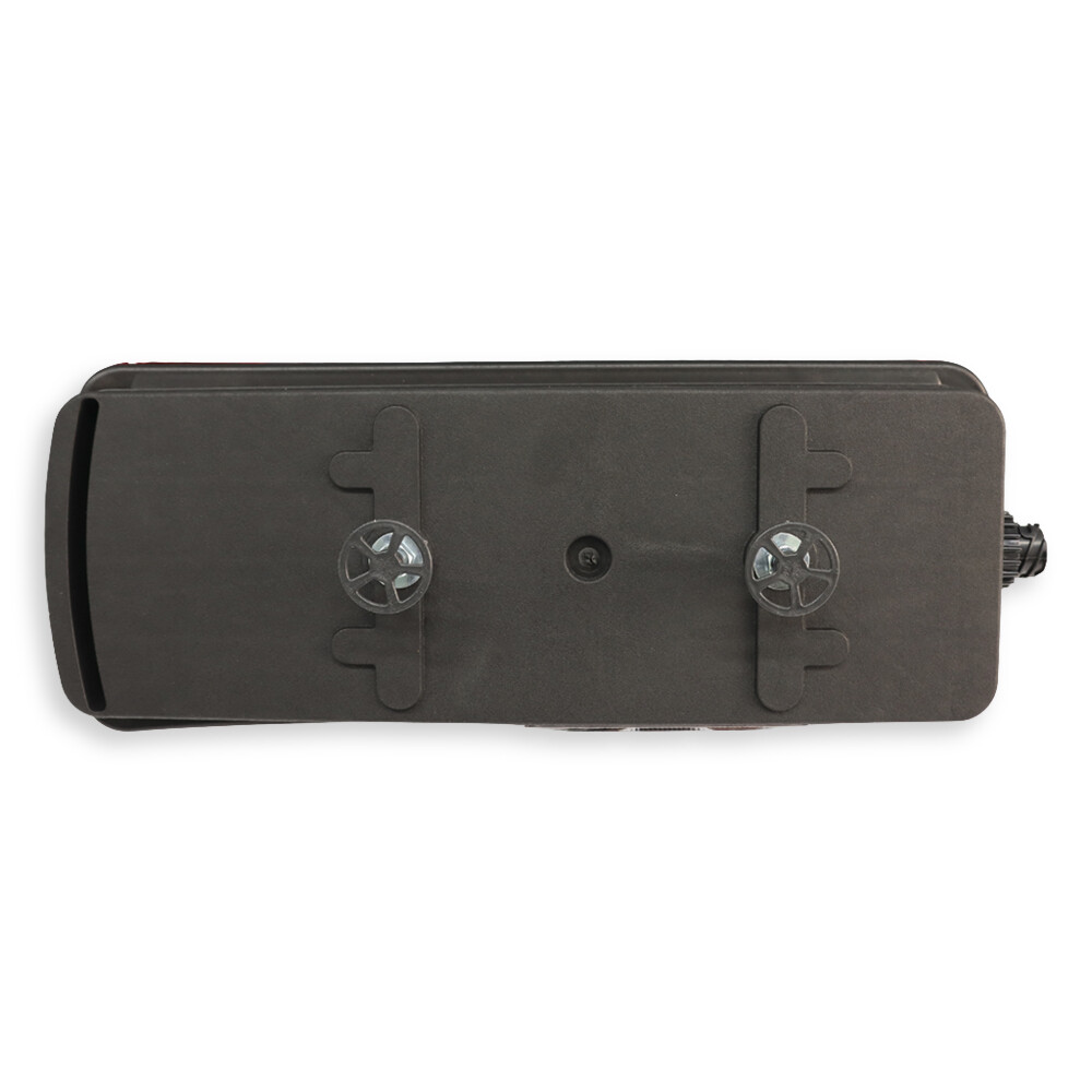 Фонарь задний MAN TGA; TGL; TGM; TGX; правый; с разъемом "AMP" (CERAY)