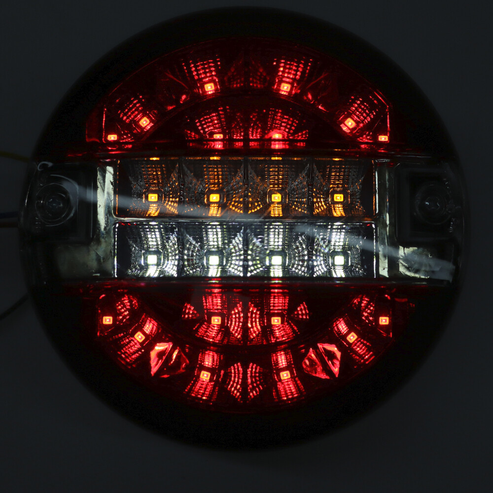 Фонарь задний диодный 24V (YUCE) Фонарь задний диодный 24V (YUCE)