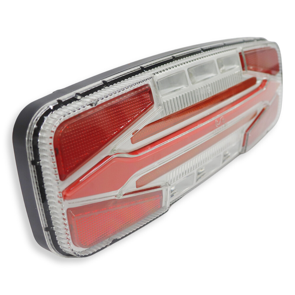 Фонарь задний диодный; 10-30 V; с динамическим поворотом