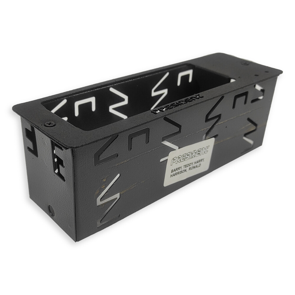 Крепление радиостанции President Barry\Teddy (с лого PRESIDENT и отверстиями для тангентов) Крепление радиостанции President Barry\Teddy (с лого PRESIDENT и отверстиями для тангентов)