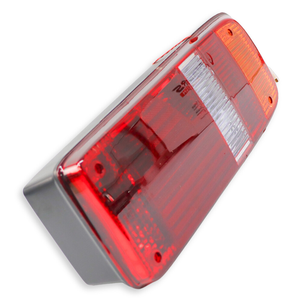 Фонарь задний  ECOSTAR  с  габаритным фонарем \правый\