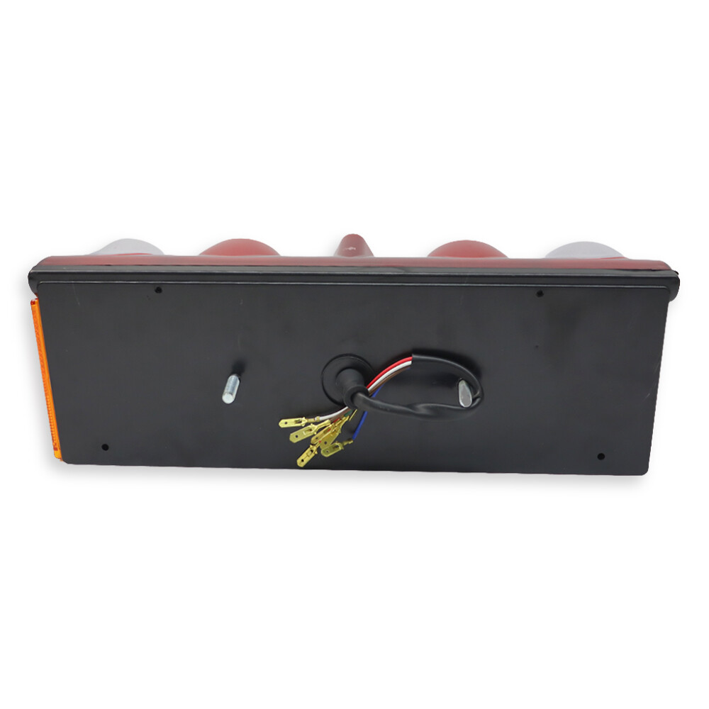 Фонарь задний  EUROSTAR белый указ. поворота с кабелем \правый\