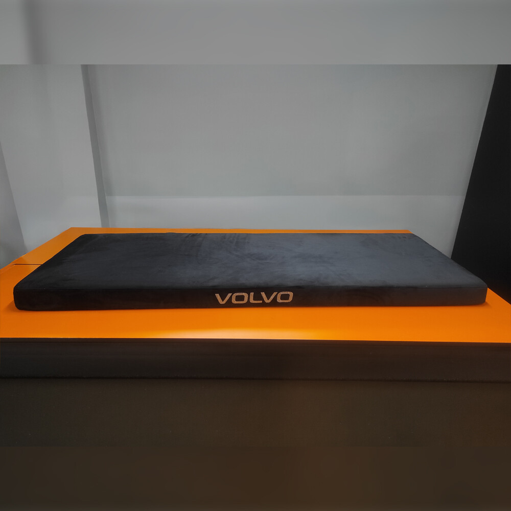 Матрац VOLVO FH /FM, чорний велюр