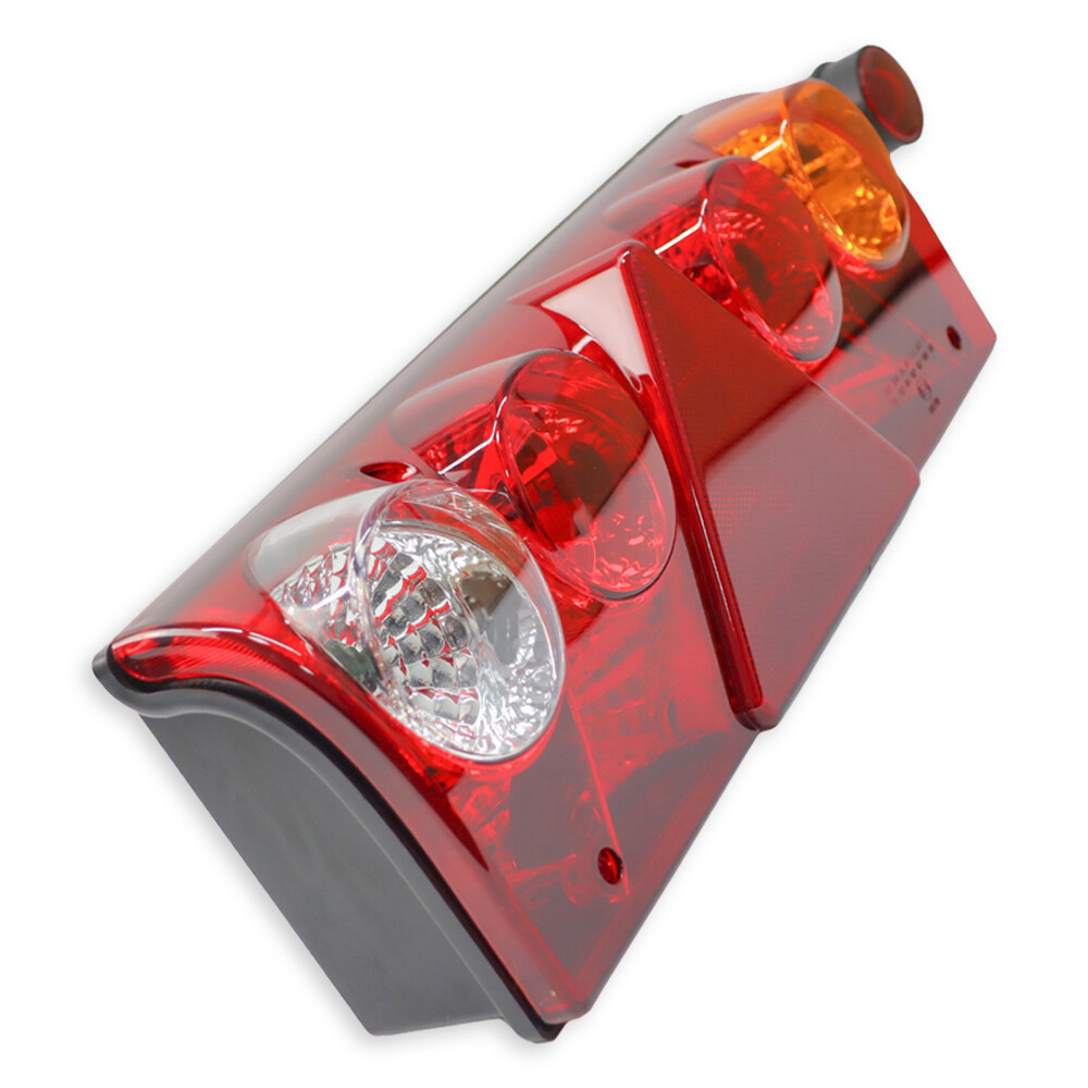 Ліхтар задній EUROSTAR I \правий\ з габаритним фоном.