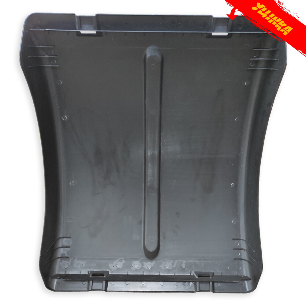 Кришка заднього крила RENAULT Premium / Magnum E-TECH (-2004)\ знижка