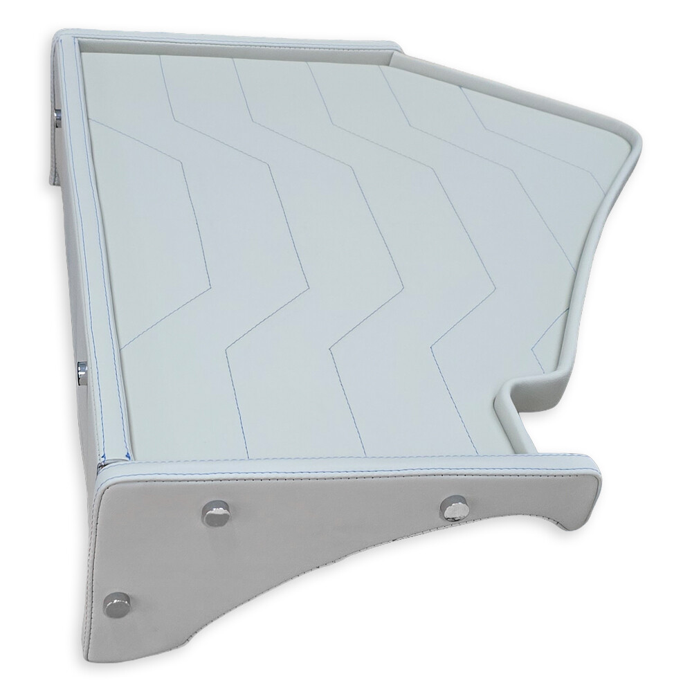 Полка кабины SCANIA R c 2009 г. бежевая (МТ) (цена без вышивки) Полка кабины SCANIA R c 2009 г. бежевая (МТ) (цена без вышивки)