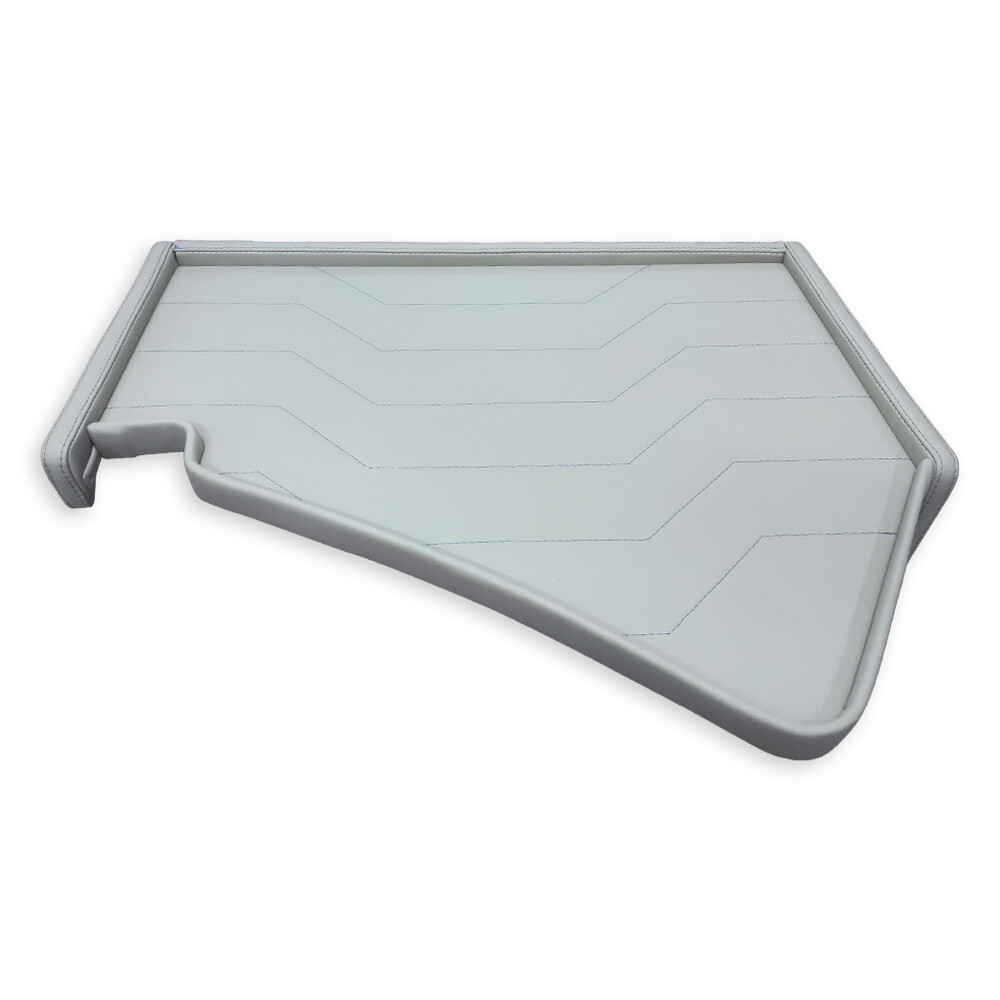 Полка кабины SCANIA R c 2009 г. бежевая (МТ) (цена без вышивки) Полка кабины SCANIA R c 2009 г. бежевая (МТ) (цена без вышивки)