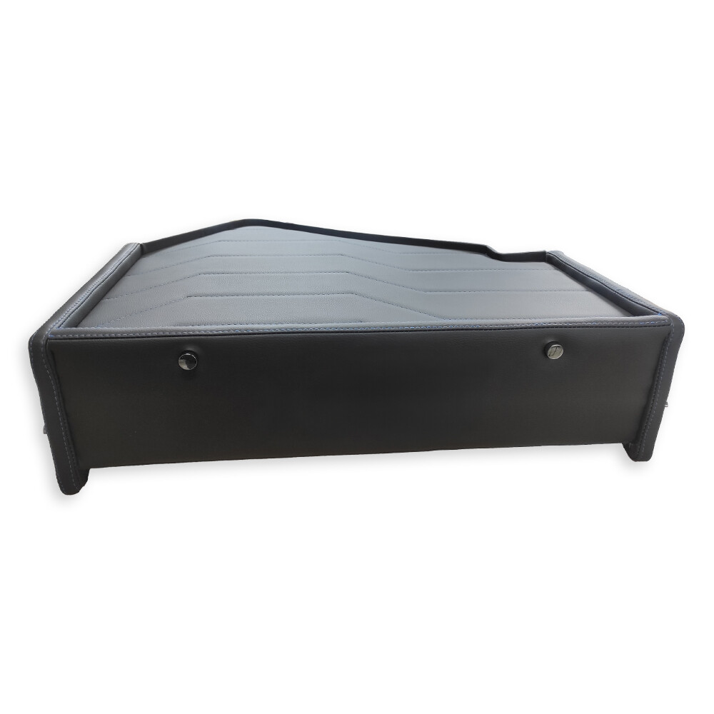 Полиця кабіни SCANIA R c 2009 р. чорна (ціна без вишивки)