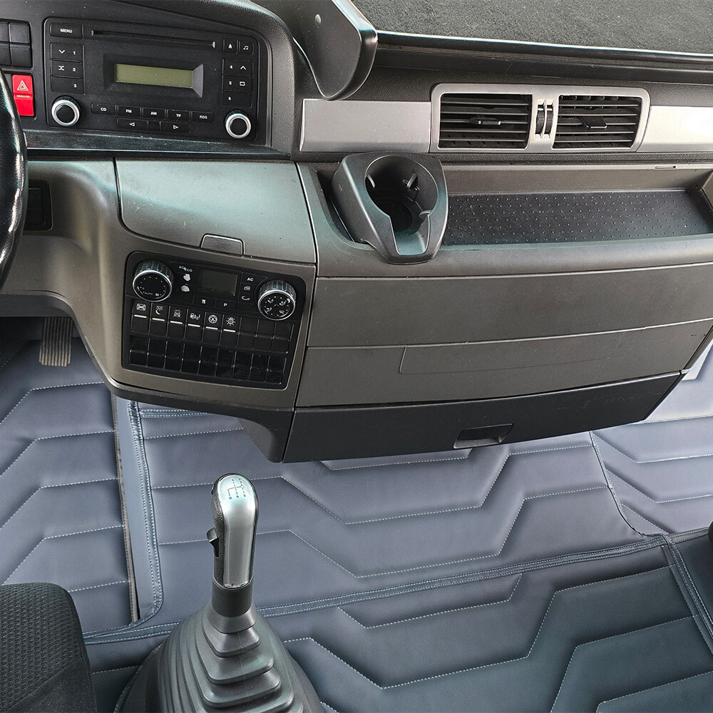 Килимок 3D Екошкіра MAN TGX 2008-2017; 1 ящ., МКПП. сірий, (Подвійний поролон)
