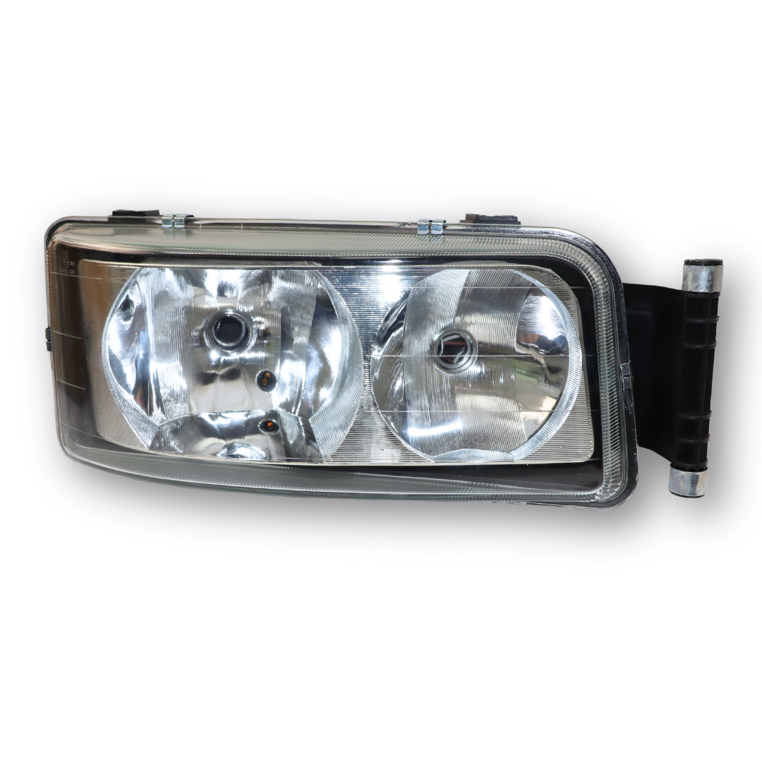 Фара MAN TGA, TGL,TGM, TGS (2000-...) права (C.F.Berg)