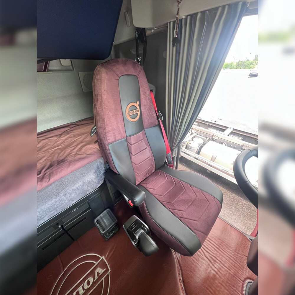 Чохол на сидіння Chess VOLVO FH FM (2014-...) коричнева алькантара - чорна шкіра Чохол на сидіння Chess VOLVO FH FM (2014-...) коричнева алькантара - чорна шкіра
