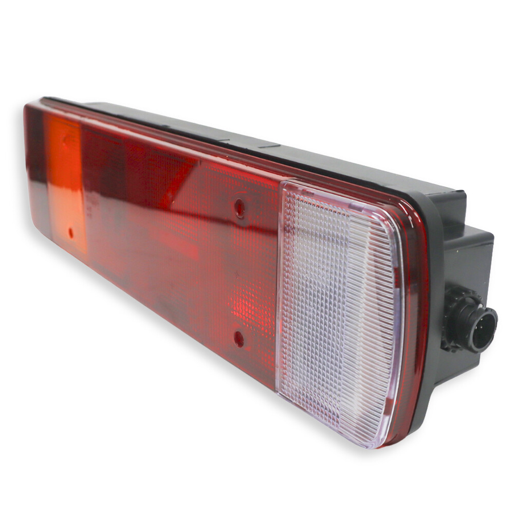 Ліхтар задній Volvo FH, FM / Scania 4, P, G, R, T; лівий; роз'єм AMP 1.5 7-pin Bayonet збоку; з підсвічуванням номера (TANGDE) Ліхтар задній Volvo FH, FM / Scania 4, P, G, R, T; лівий; роз'єм AMP 1.5 7-pin Bayonet збоку; з підсвічуванням номера (TANGDE)
