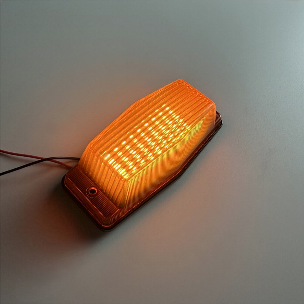 Ліхтарик габаритний Holland Style LED 12-24v жовтий Ліхтарик габаритний Holland Style LED 12-24v жовтий