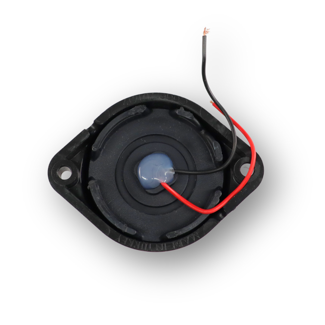 Фонарь габаритный 4-х диодный 24V красный Фонарь габаритный 4-х диодный 24V красный