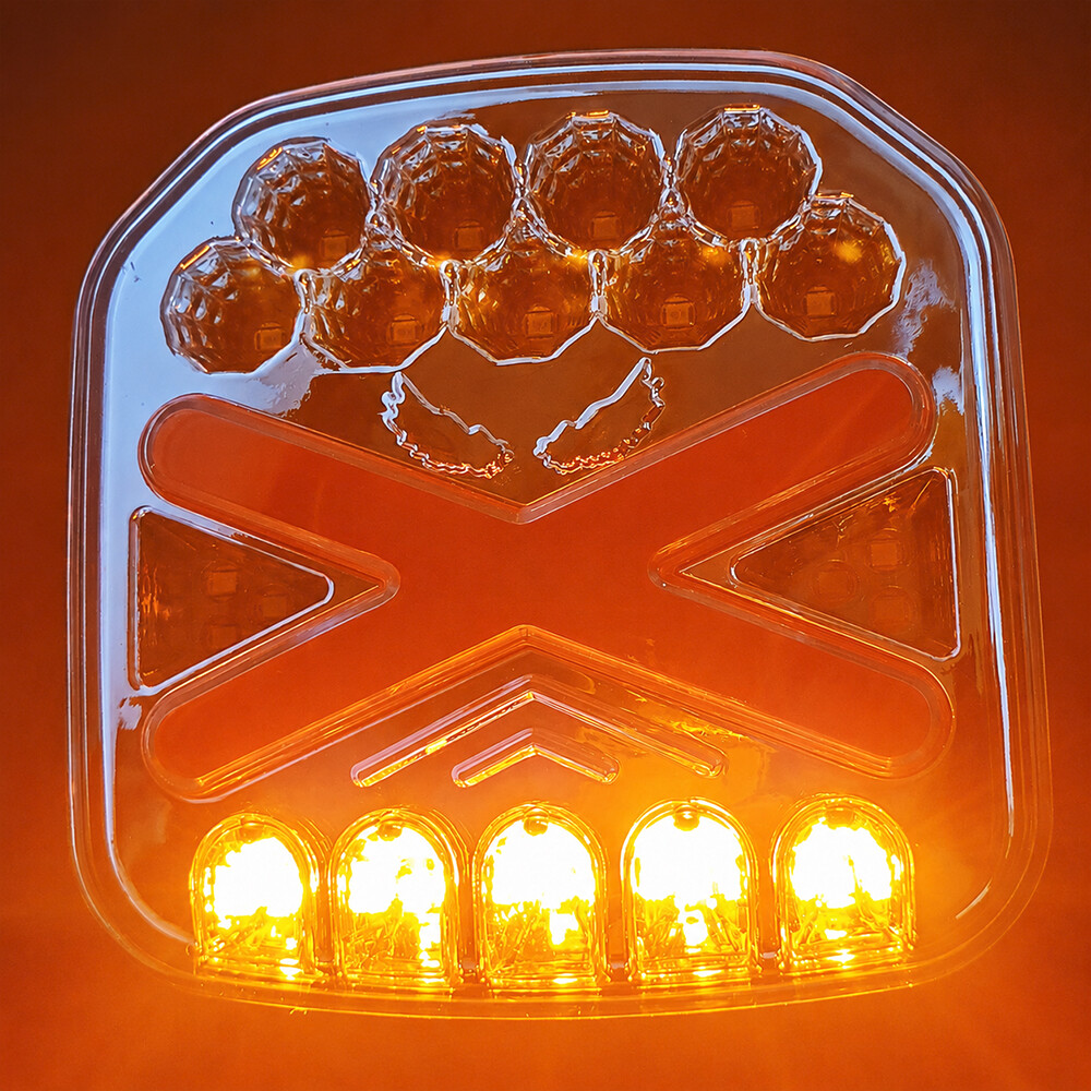 Ліхтар габаритний LED 24V 4-х функціональний Ліхтар габаритний LED 24V 4-х функціональний