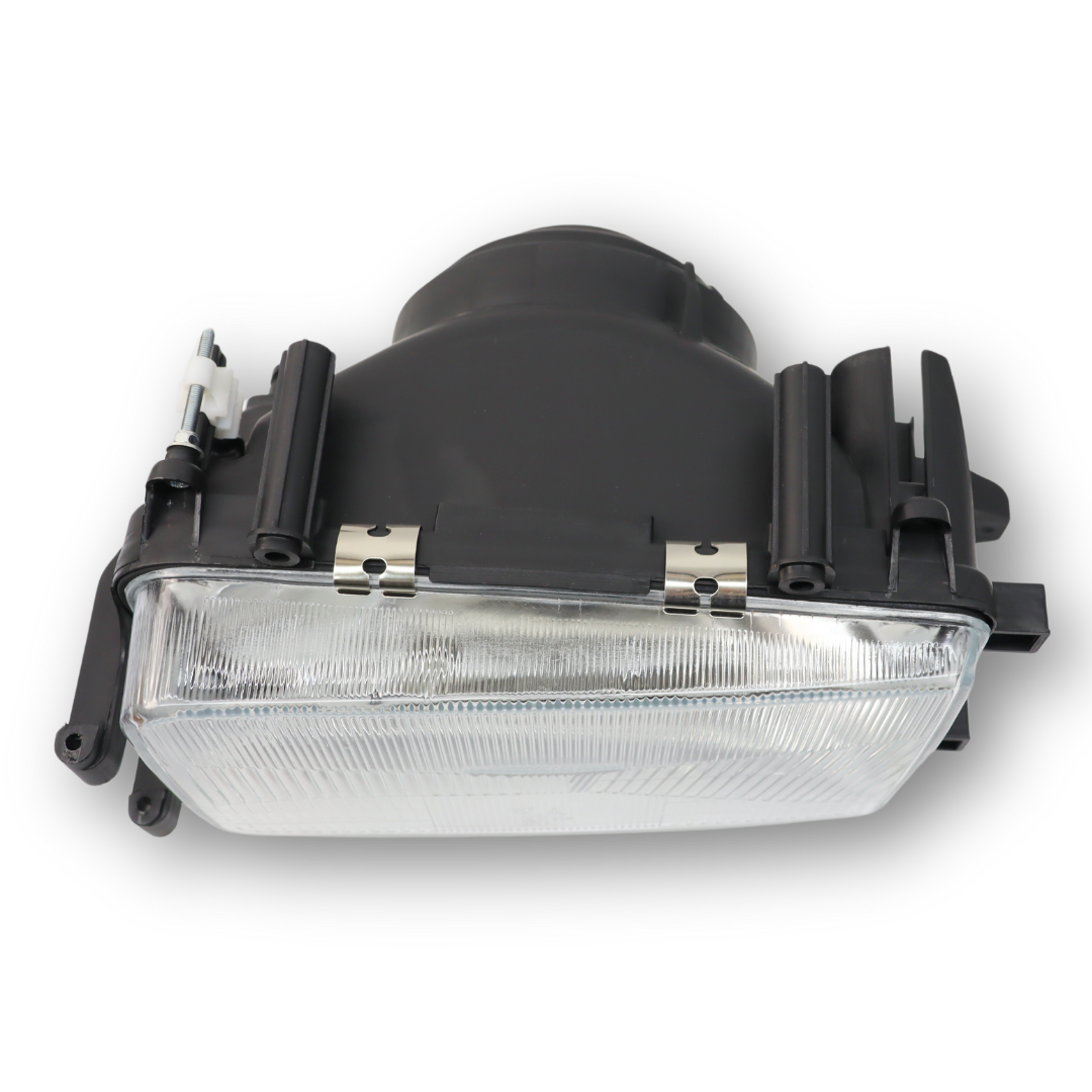 Фара DAF F 95 (1987-1995) левая (TANGDE) Фара DAF F 95 (1987-1995) левая (TANGDE)