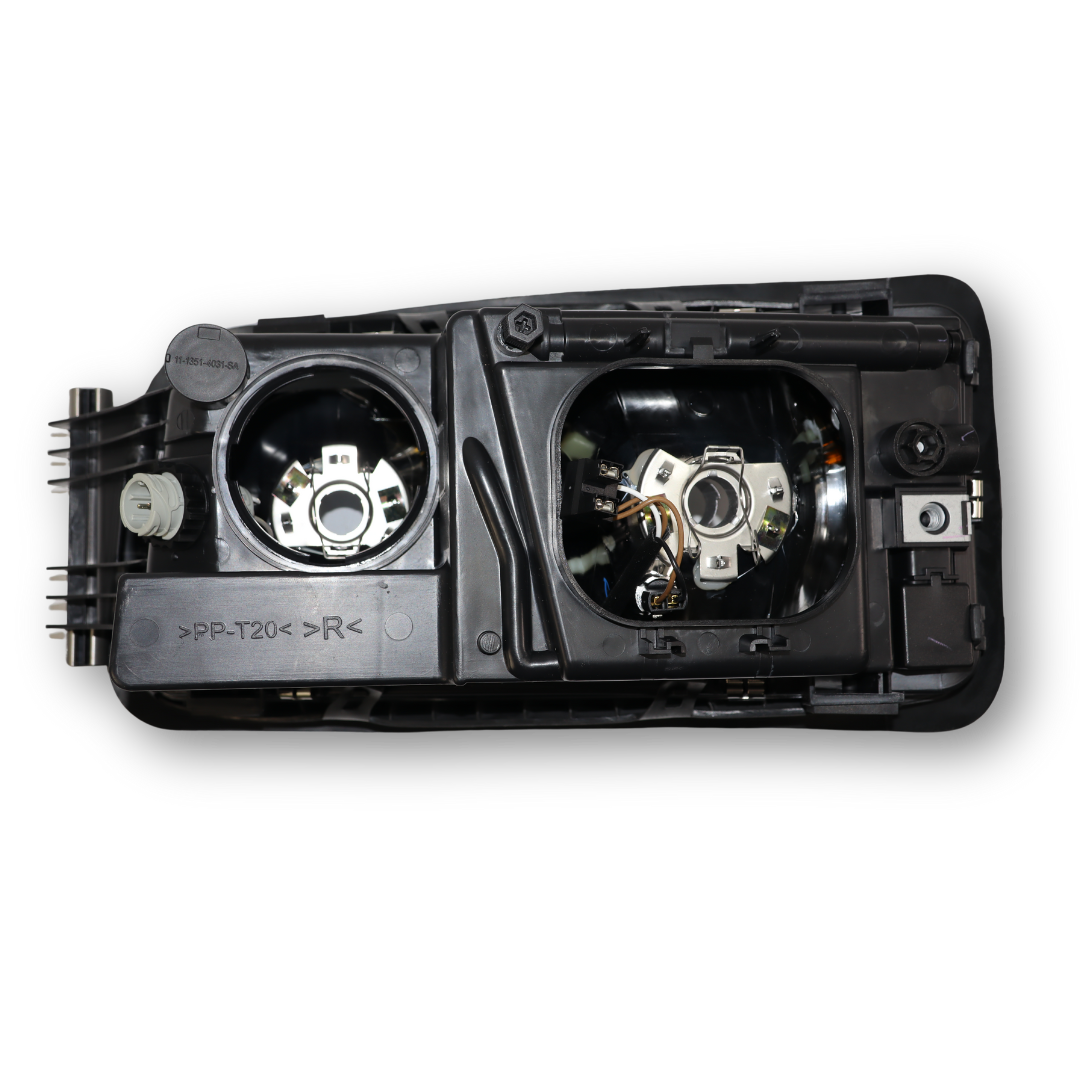 Фара MAN TGA, TGL,TGM, TGS (2000-...) з ущільнювачем, права(TBM)