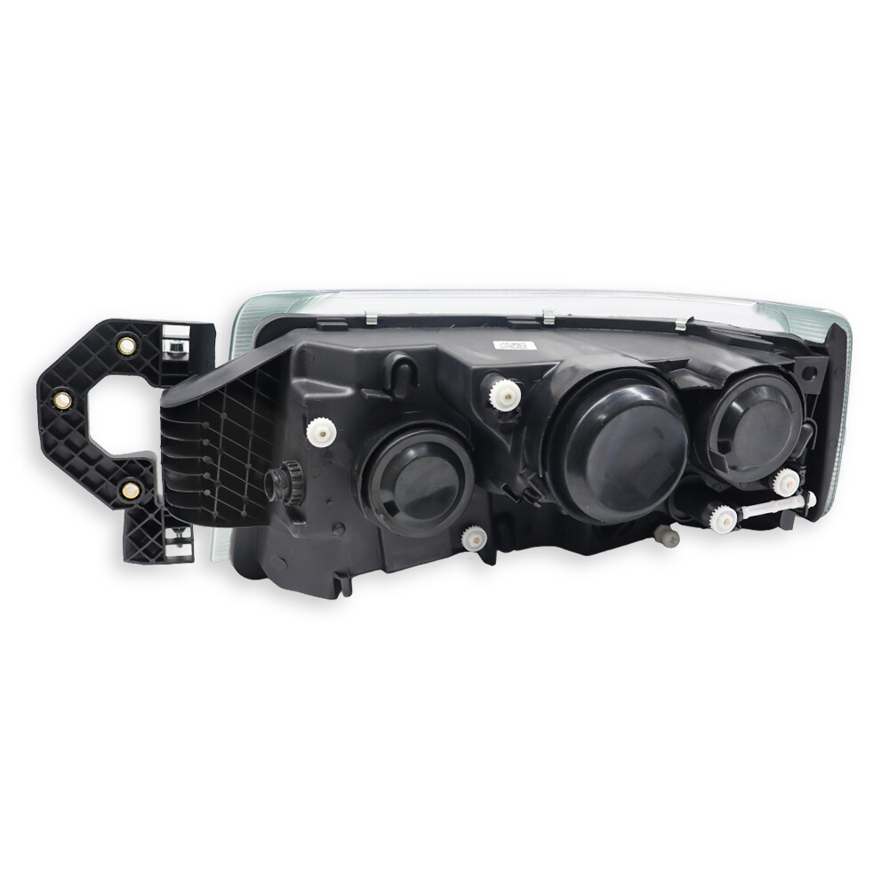 Фара RENAULT PREMIUM 2, ROUTE, LANDER (2005-...) правая (TANGDE) Фара RENAULT PREMIUM 2, ROUTE, LANDER (2005-...) правая (TANGDE)